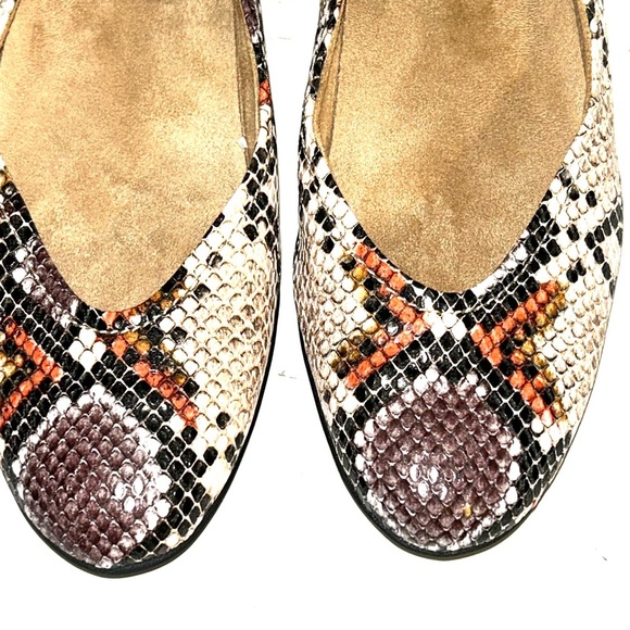 Naturalizer Shoes Vivienne Ballet Flats Womens Size 9M Snake Skin Print Slip On - Picture 11 of 11